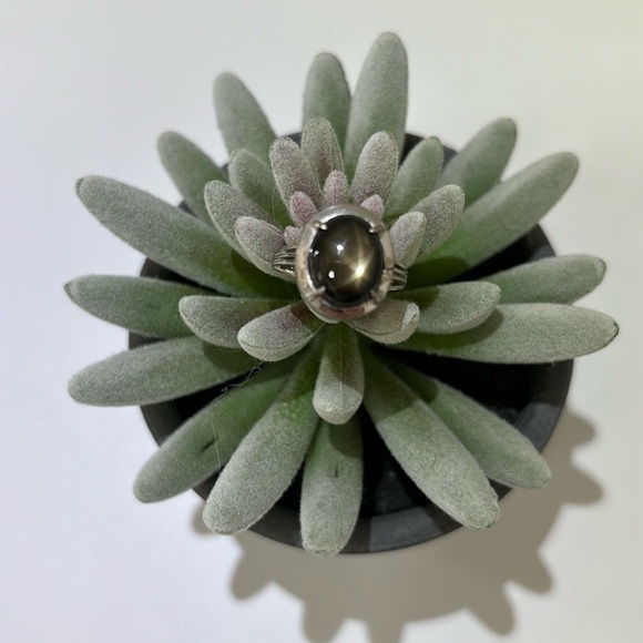 Vintage Platinum Genuine Black Star Sapphire Ring - Picture 10 of 13